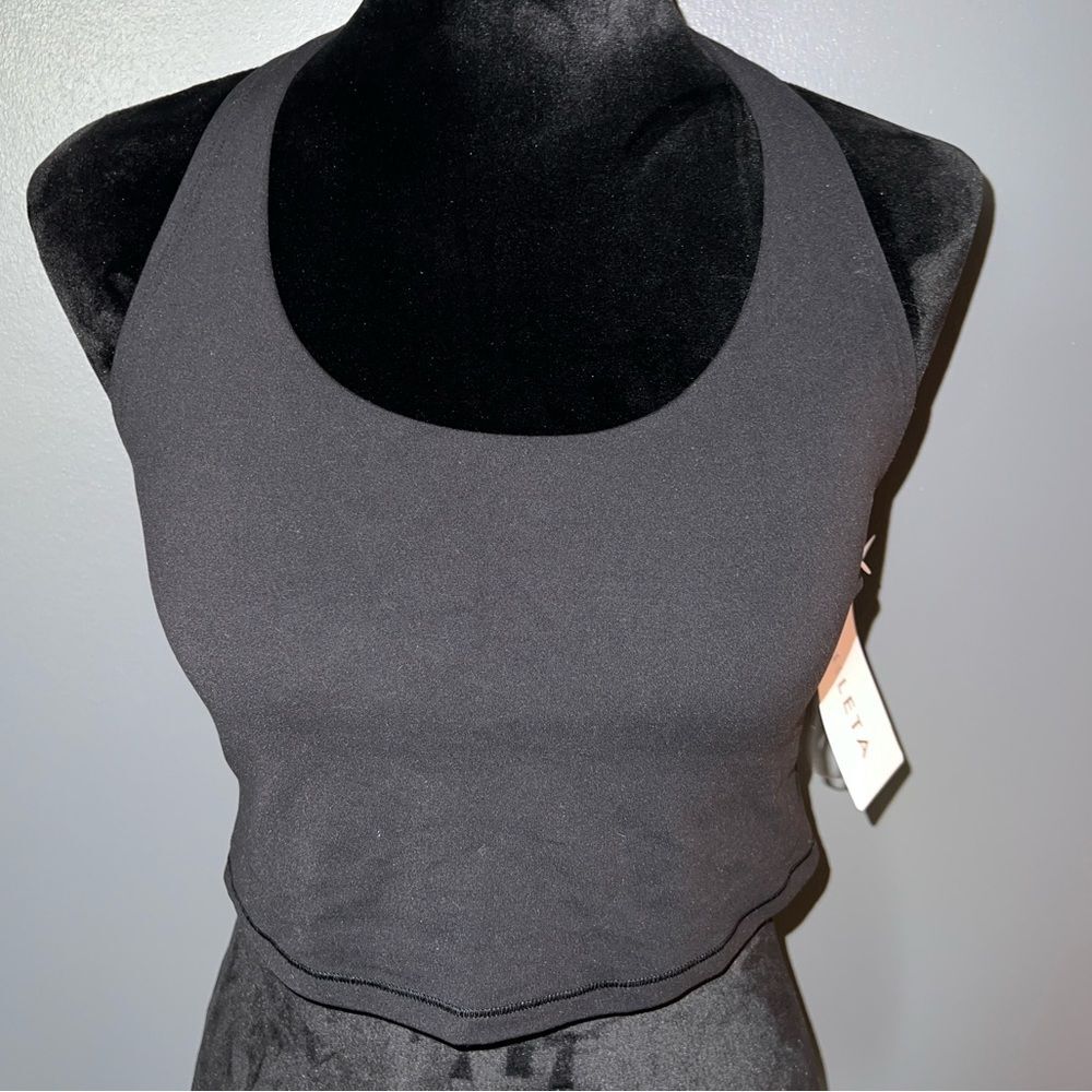 Athleta D-DD Halter Crop Powervita Top / Bra - Size Medium - Black